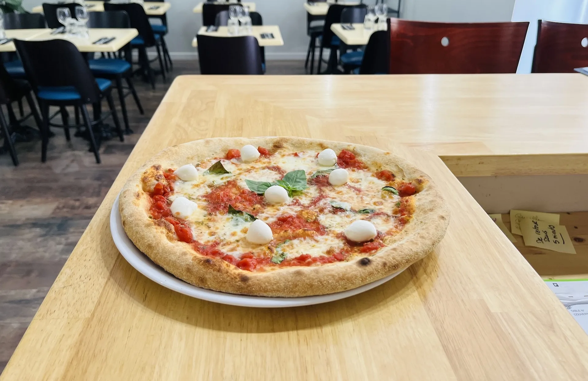 Pizza artisanale au levain naturel à Nîmes