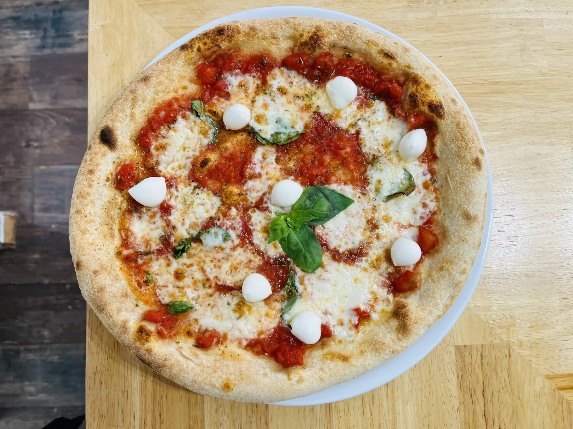 Pizza artisanale au levain naturel à Nîmes